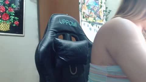 karol0022 online show from July 26, 4:56 pm