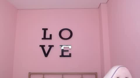 karol_1_ online show from May 9, 12:13 am