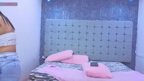 Karol online show from August 12, 8:11 pm