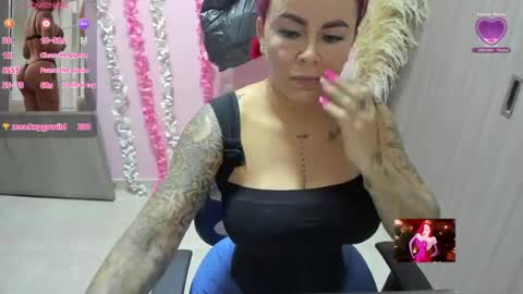 kAROL MILF   online show from July 26, 8:14 pm