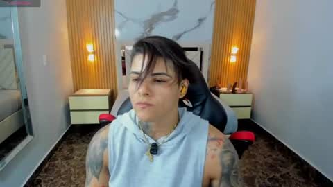 Karol and Luna online show from August 10, 7:15 pm