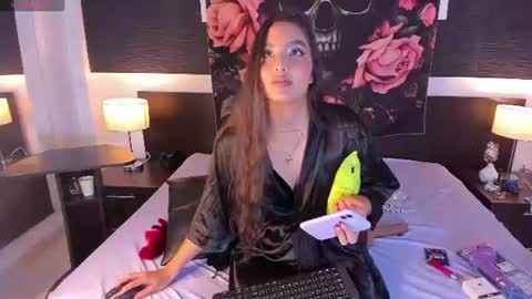 KarolayRose online show from August 4, 2:41 am