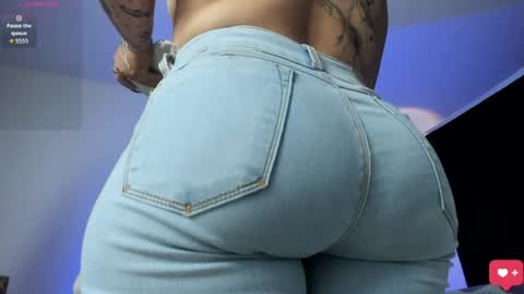 karolina_evans online show from July 23, 2:52 pm