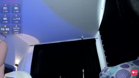 karolina_evans online show from August 17, 2:55 pm