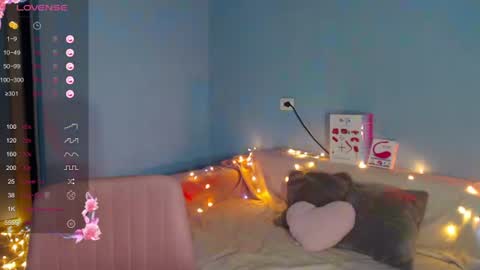 karolina_hottie_ online show from August 6, 4:22 am