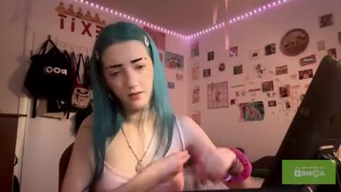 Karoline here online show from August 2, 5:09 pm