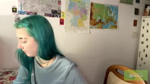 Karoline here online show from August 14, 9:24 am