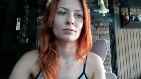 karoline121 online show from August 12, 1:24 pm