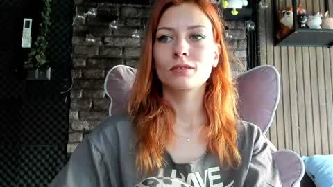 karoline121 online show from August 14, 2:32 pm
