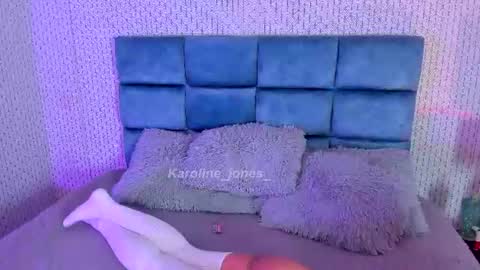 Karoline  online show from July 22, 9:50 pm