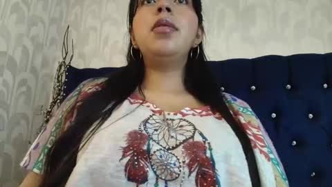 Isa online show from May 26, 11:28 pm
