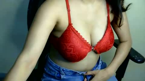 kashish___ online show from July 11, 1:39 pm