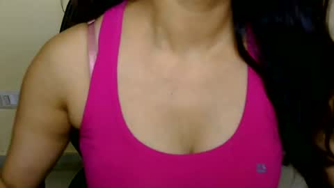 kashish___ online show from August 10, 2:18 pm