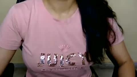 kashish___ online show from August 18, 1:06 pm