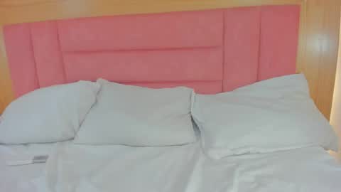 kassandra_miller online show from August 10, 1:12 pm
