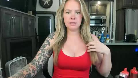 kassykitty29 online show from June 8, 6:25 pm