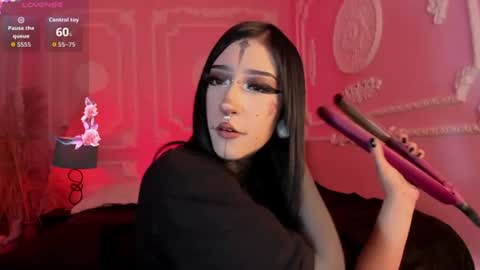 kAT  online show from August 18, 3:34 am