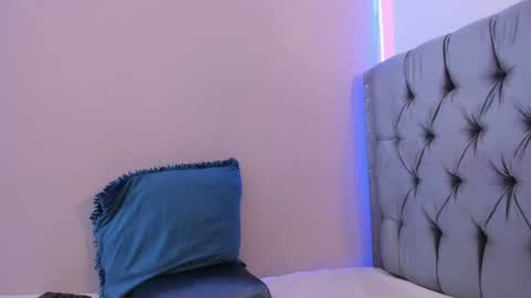 kataleya_monet online show from August 5, 1:31 pm