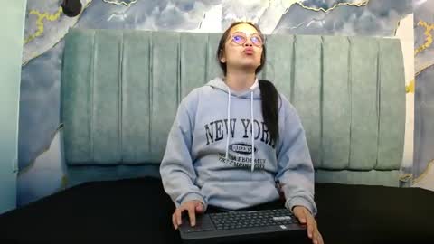 Katalina online show from August 11, 4:31 pm