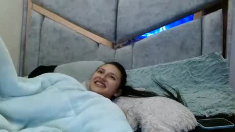 kate online show from August 7, 1:16 am