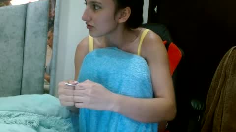 kate online show from August 13, 3:31 am