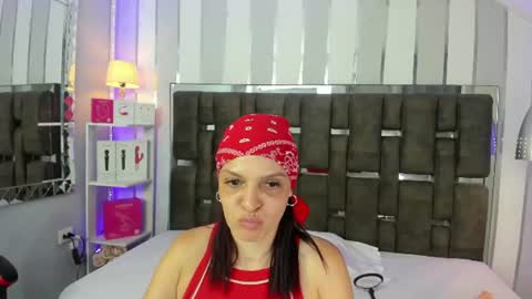 kate_roose online show from August 6, 9:03 pm