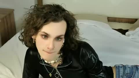 kate_sparkl online show from July 27, 5:51 pm