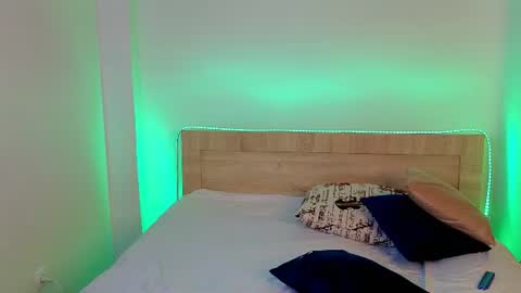 kate_sparkl online show from July 30, 3:03 am
