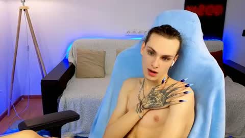 kate_sparkl online show from August 7, 12:32 am