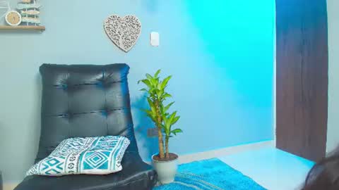 KateAdams online show from August 1, 12:49 am