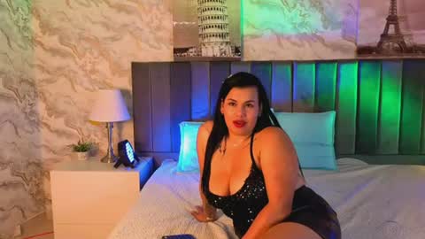 kate online show from August 13, 6:33 pm