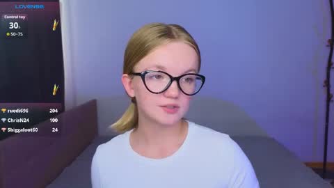 katebunnys online show from August 11, 11:12 am