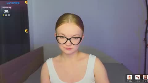 katebunnys online show from August 13, 6:16 am