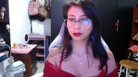 Kateeen18 online show from August 4, 3:47 am
