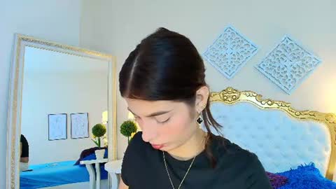 katee Martinez online show from July 30, 8:04 pm