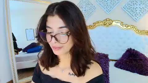 katee Martinez online show from August 8, 5:02 pm