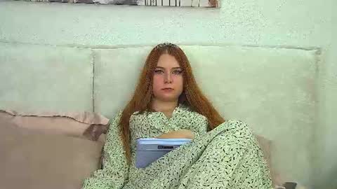 Kate online show from July 31, 7:25 am
