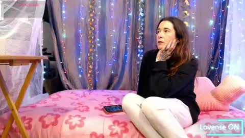 katelinpepperworth online show from August 1, 6:25 pm