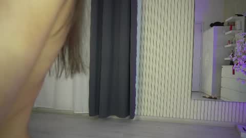 katelynsparks online show from August 11, 11:56 am