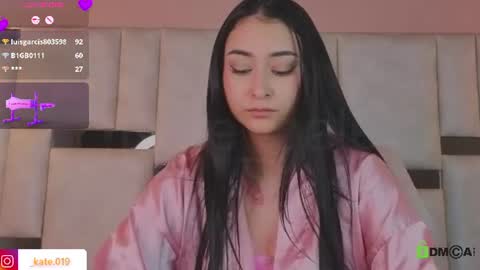 kateryn_bale online show from August 4, 7:05 am
