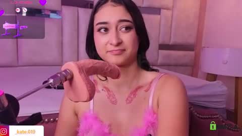 kateryn_bale online show from August 13, 4:04 am