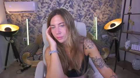Kate online show from August 1, 6:08 am