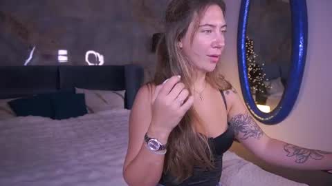 Kate online show from August 12, 6:49 am