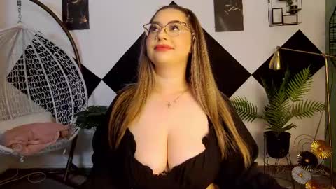 Kate online show from August 15, 8:02 pm