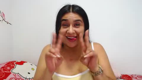 Call me Lau  online show from July 25, 4:38 am