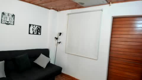 katherine_blair online show from August 14, 3:37 pm