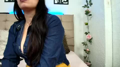 katherine_blair online show from August 17, 1:16 pm
