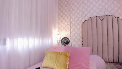 KATHE   online show from August 14, 3:48 pm