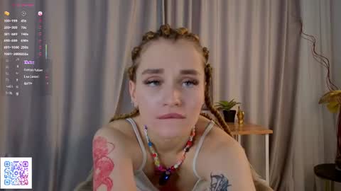 Lola online show from August 15, 4:27 am