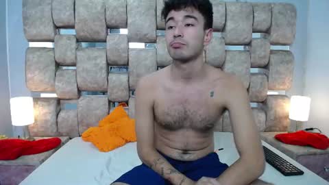 Kaht y Aiden online show from August 11, 8:22 pm